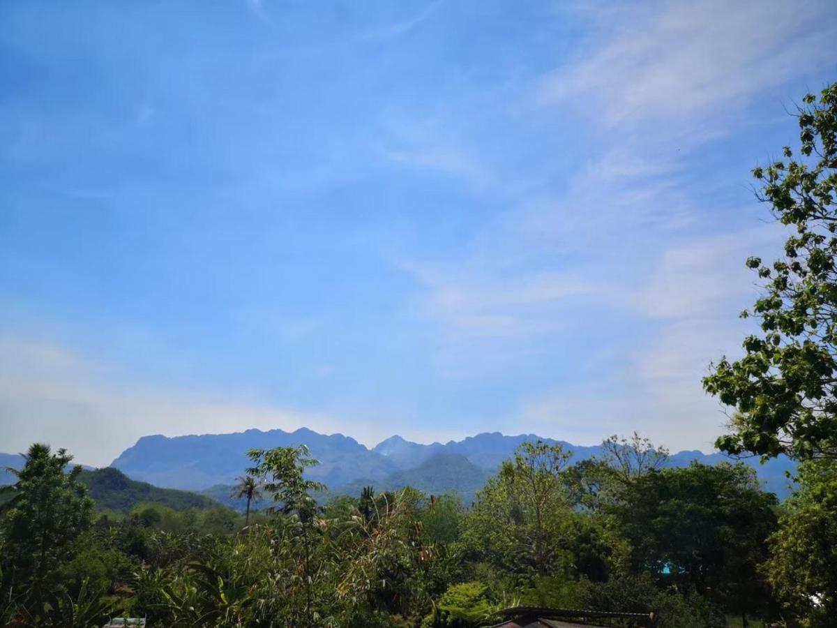 Chokchai Hotel ไทรโยค ภายนอก รูปภาพ