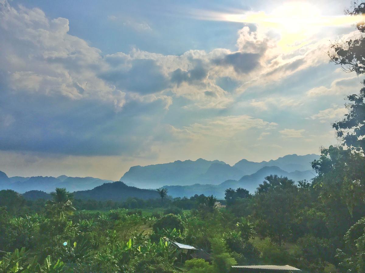 Chokchai Hotel ไทรโยค ภายนอก รูปภาพ